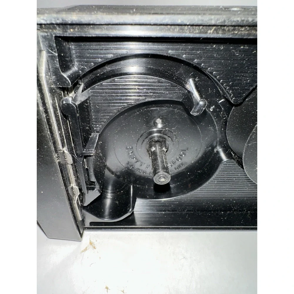 Kodak Brownie Fun Saver 8mm Cine Film Motion Picture Camera Untested Vintage USA